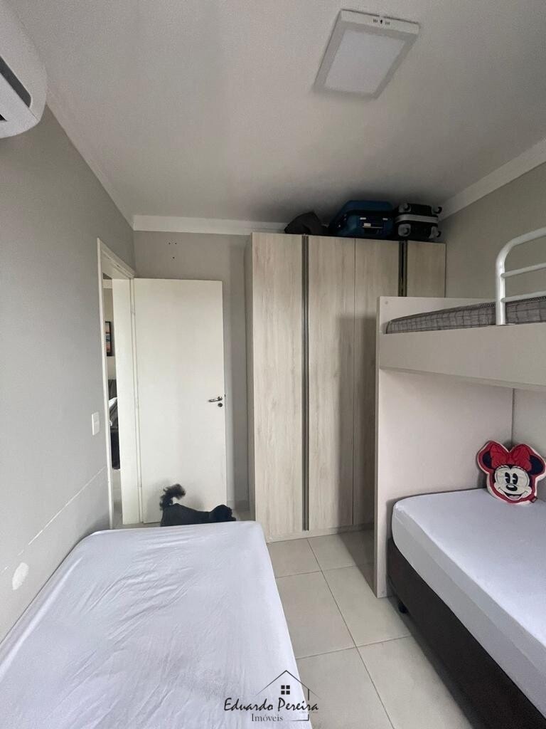 Apartamento à venda com 2 quartos, 60m² - Foto 11