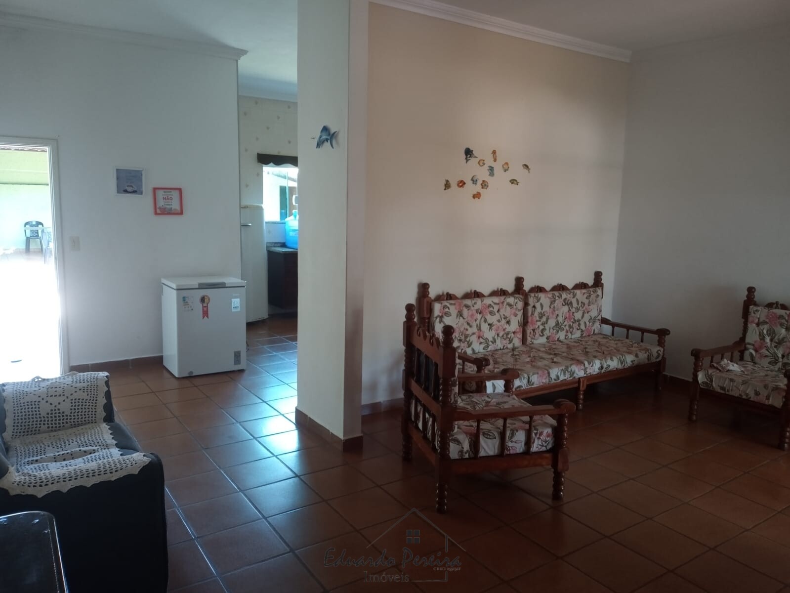 Casa à venda com 2 quartos, 156m² - Foto 4