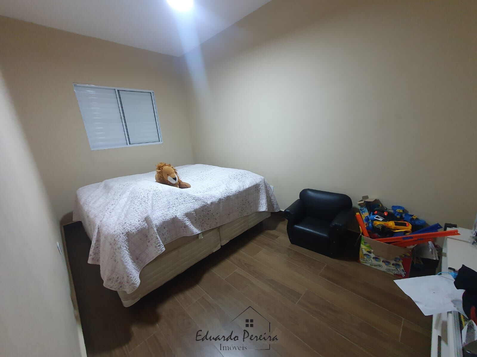 Casa à venda com 4 quartos, 107m² - Foto 12