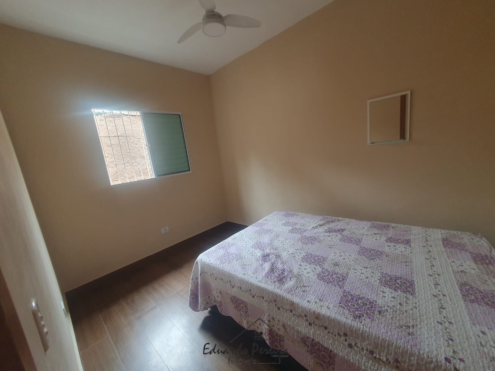 Casa à venda com 4 quartos, 107m² - Foto 13
