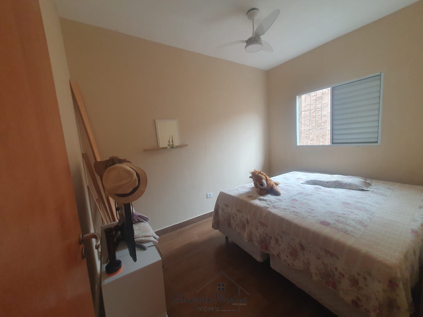 Casa à venda com 4 quartos, 107m² - Foto 14