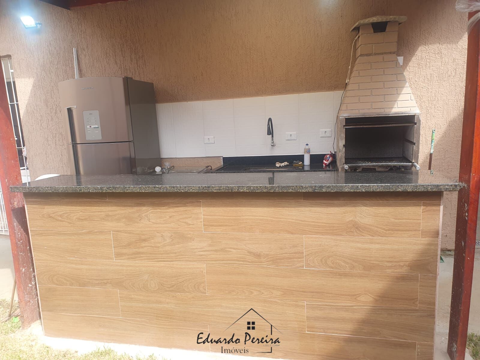 Casa à venda com 4 quartos, 107m² - Foto 17