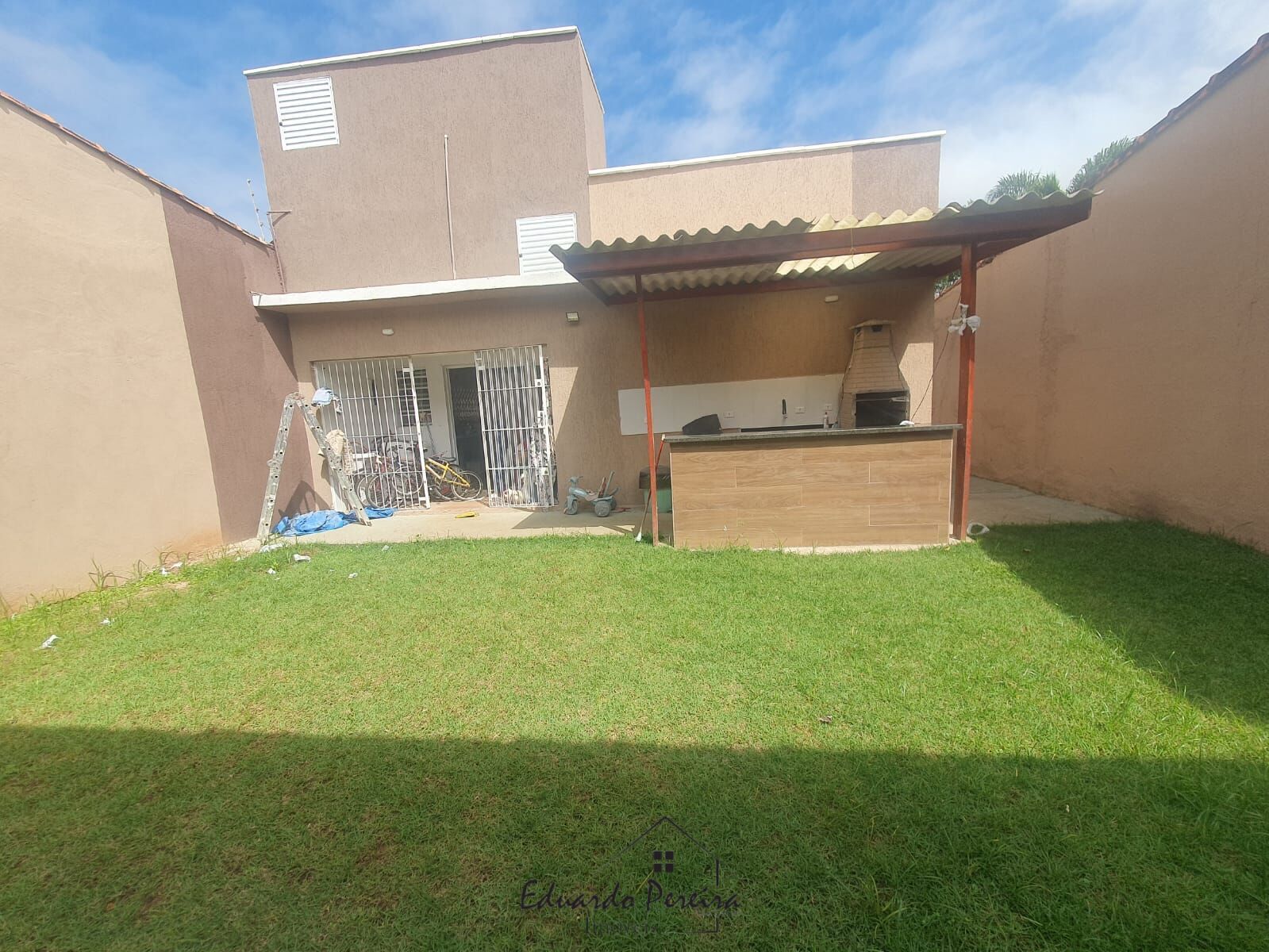 Casa à venda com 4 quartos, 107m² - Foto 18