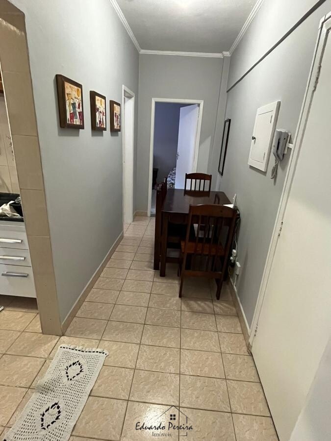 Apartamento à venda com 1 quarto, 50m² - Foto 3