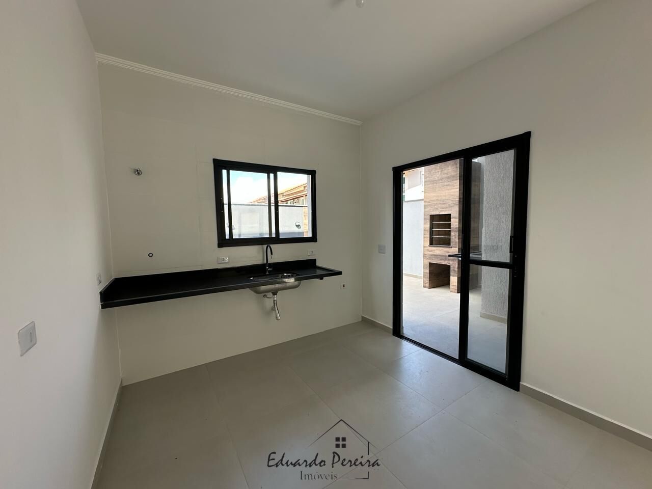 Casa de Condomínio à venda, 82m² - Foto 4