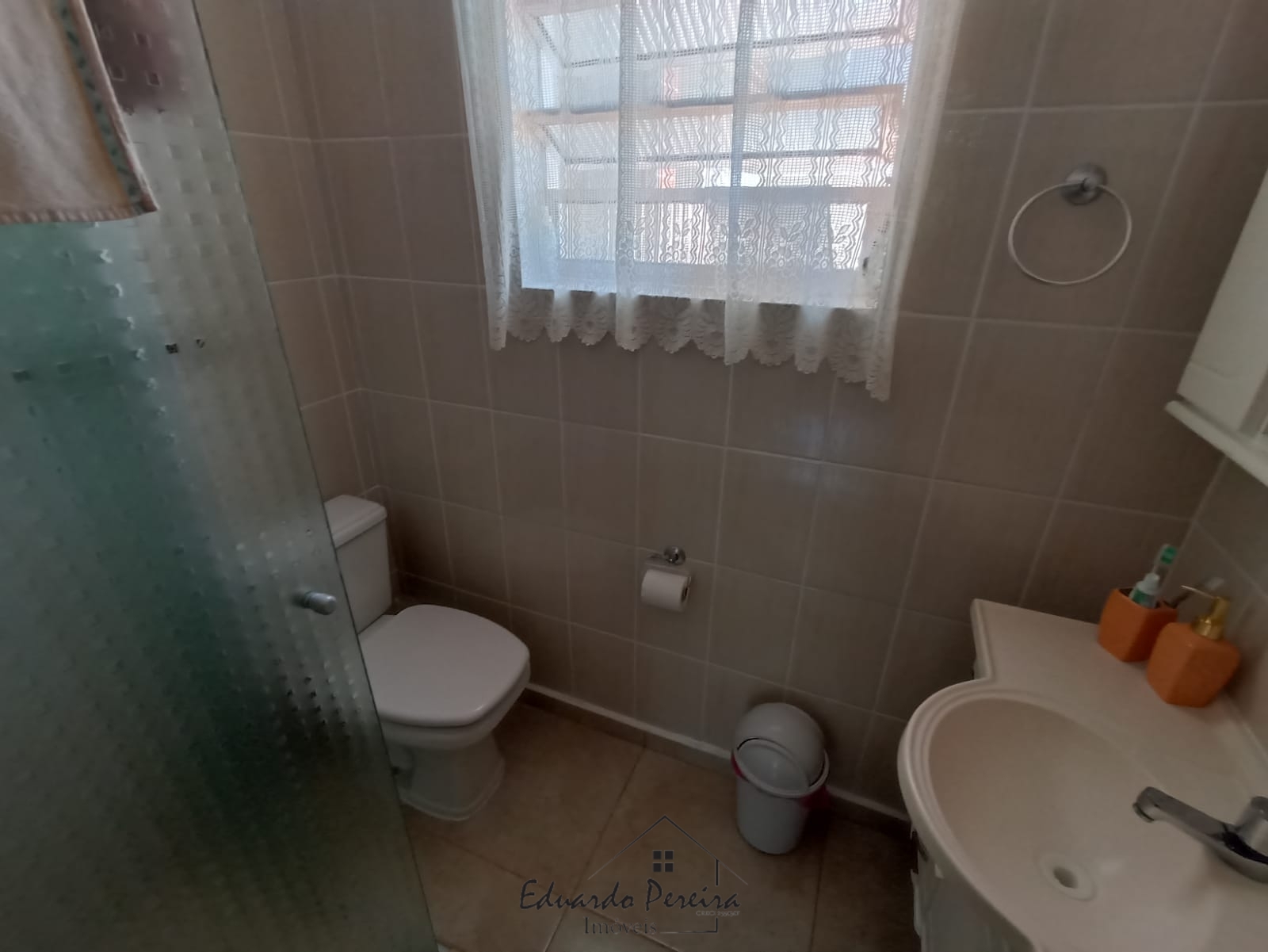 Casa à venda com 5 quartos, 236m² - Foto 16