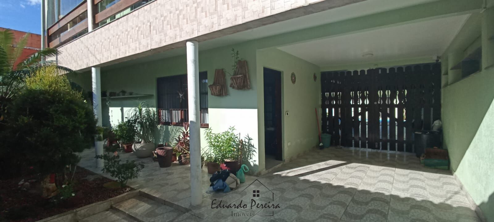 Sobrado à venda com 3 quartos, 228m² - Foto 2