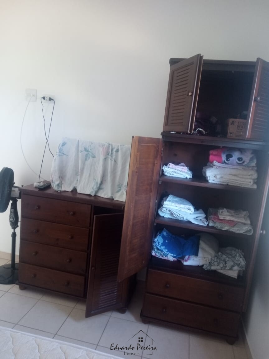 Apartamento à venda com 2 quartos, 72m² - Foto 11