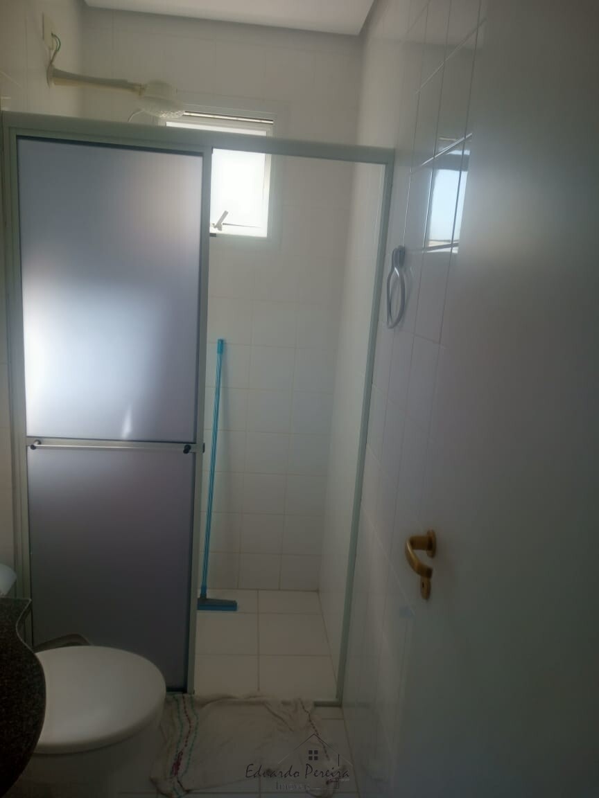 Apartamento à venda com 2 quartos, 72m² - Foto 9