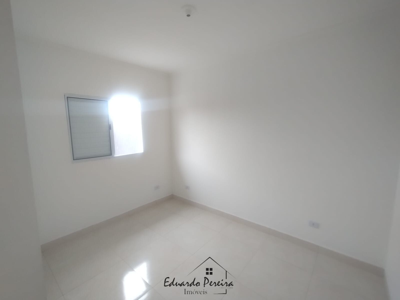 Casa à venda com 2 quartos, 49m² - Foto 10