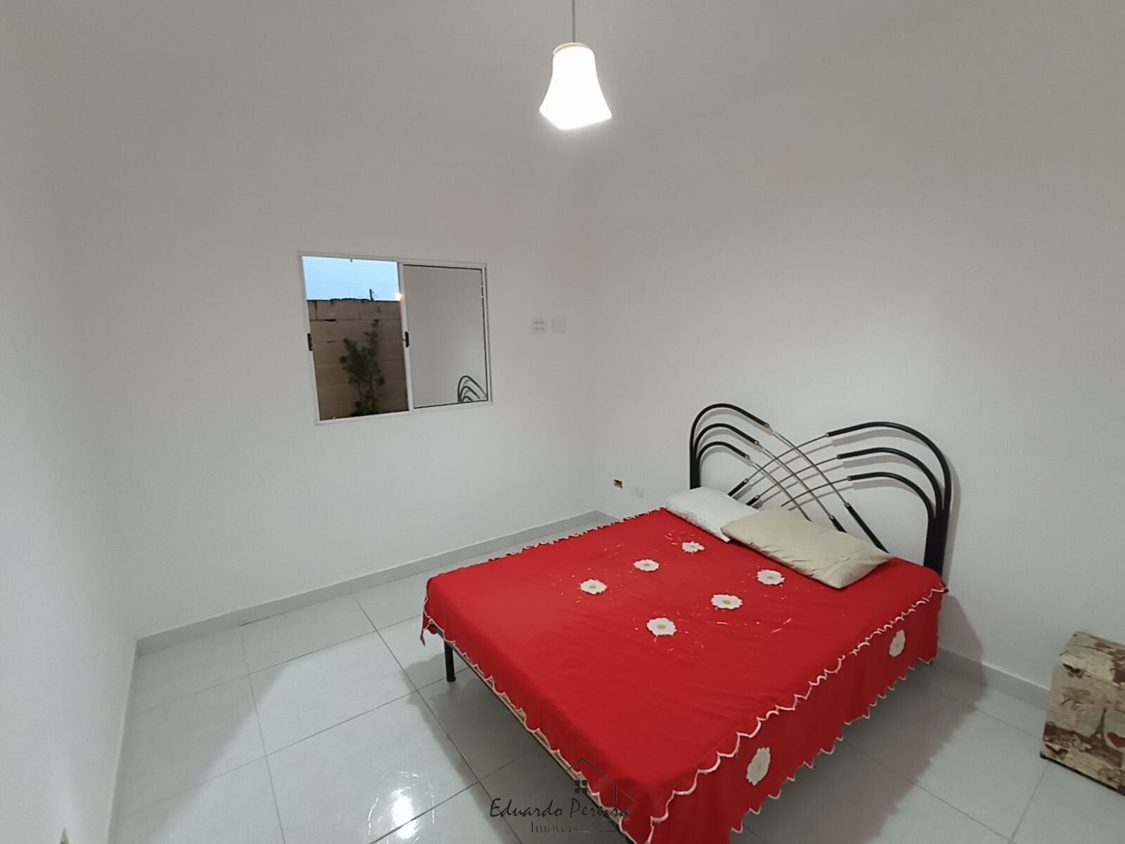 Casa à venda com 2 quartos, 51m² - Foto 8