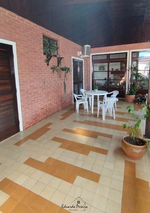 Casa à venda com 4 quartos, 250m² - Foto 12