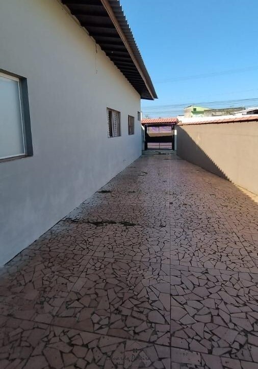 Casa à venda com 4 quartos, 250m² - Foto 32