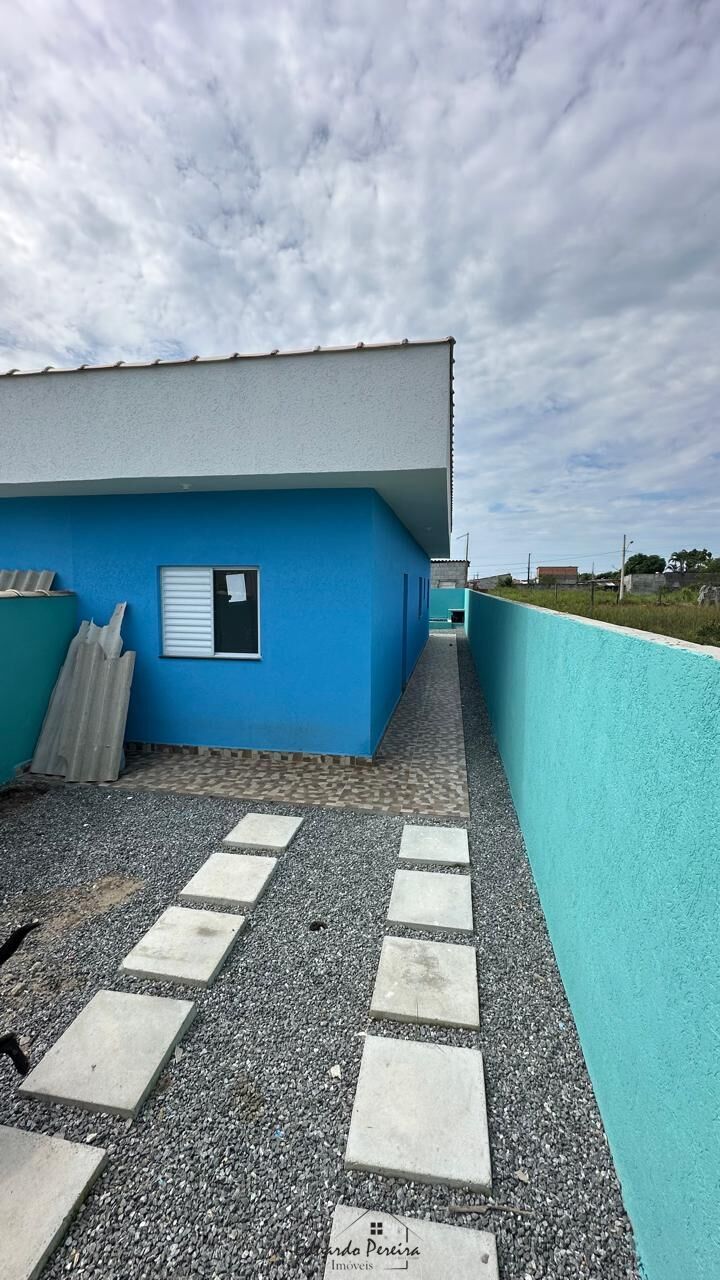 Casa à venda com 2 quartos, 50m² - Foto 10