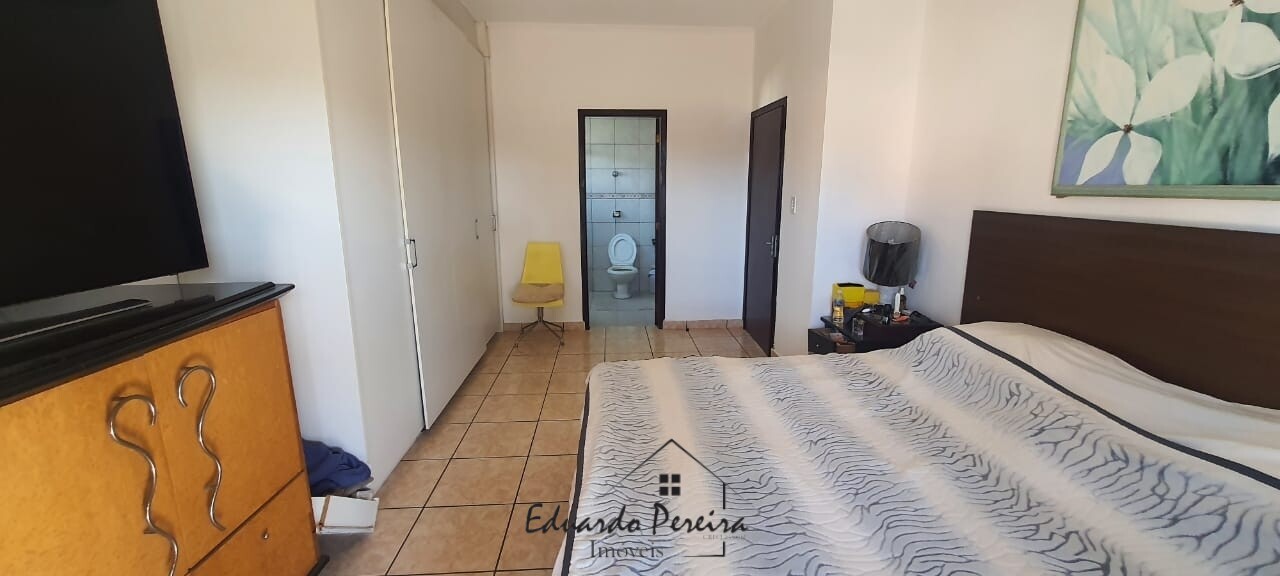 Sobrado à venda com 3 quartos, 295m² - Foto 17