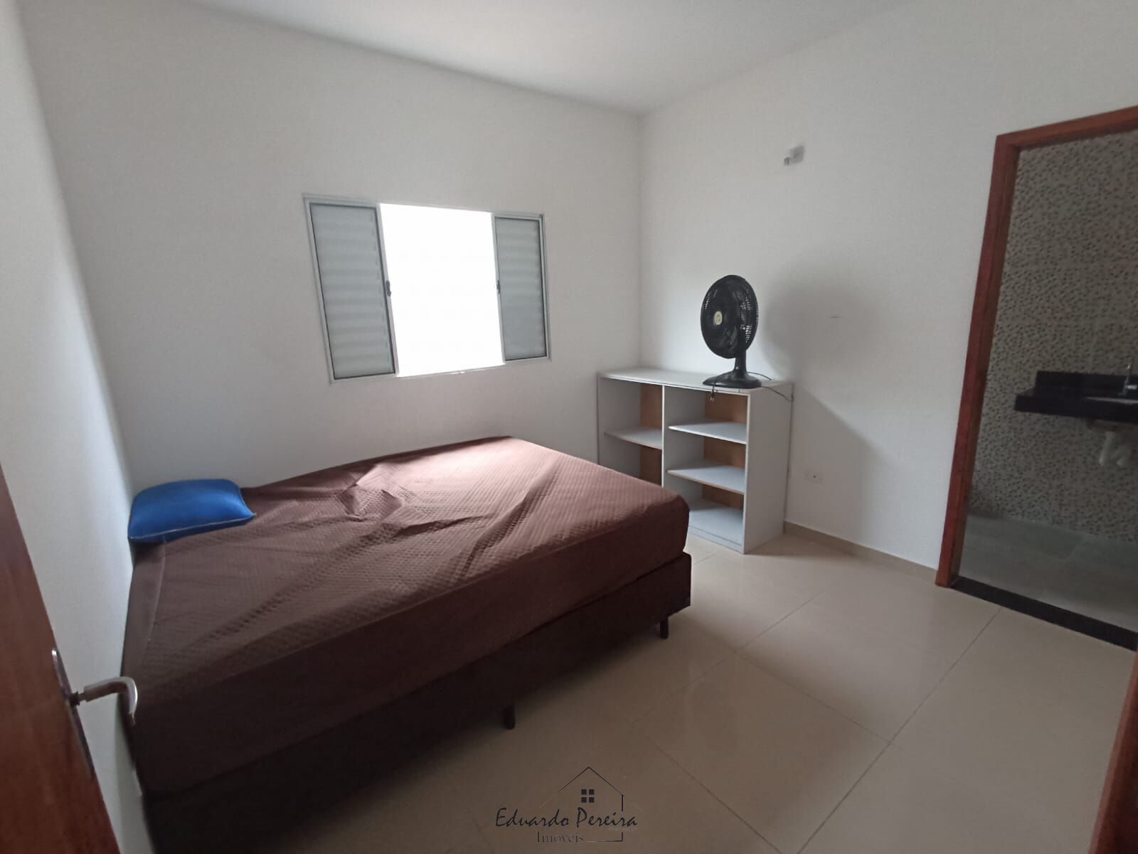 Casa à venda com 3 quartos, 104m² - Foto 11