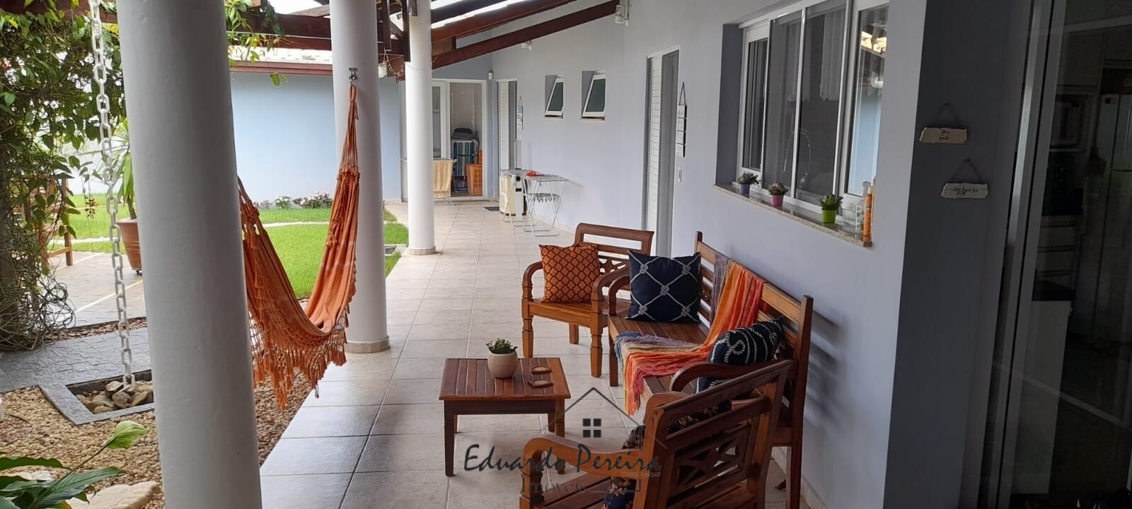 Casa à venda com 2 quartos, 218m² - Foto 10