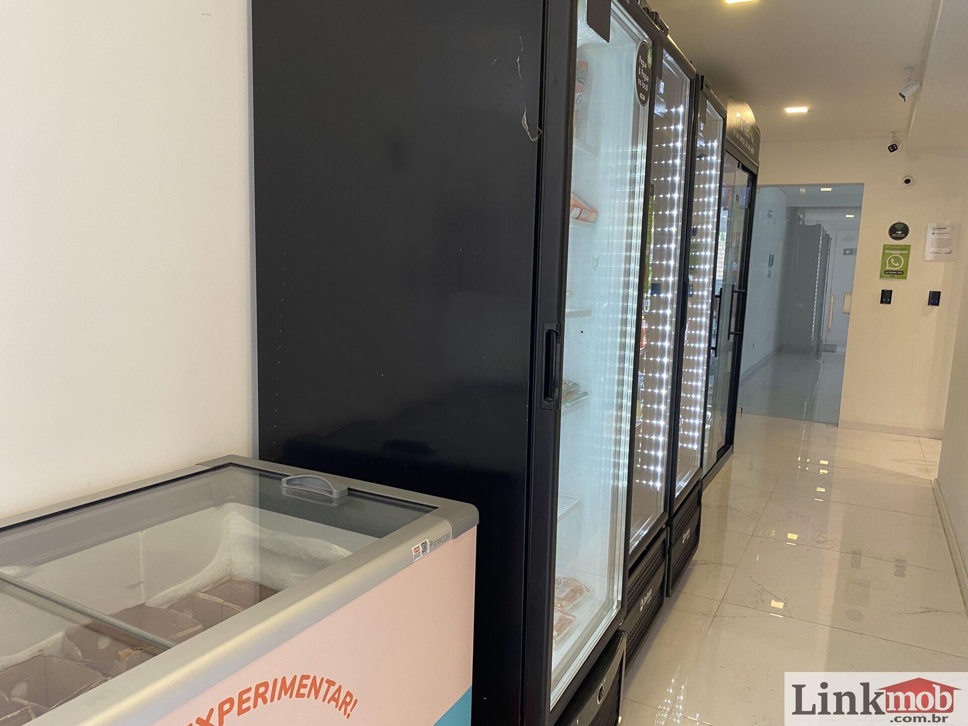 Apartamento à venda com 2 quartos, 72m² - Foto 65