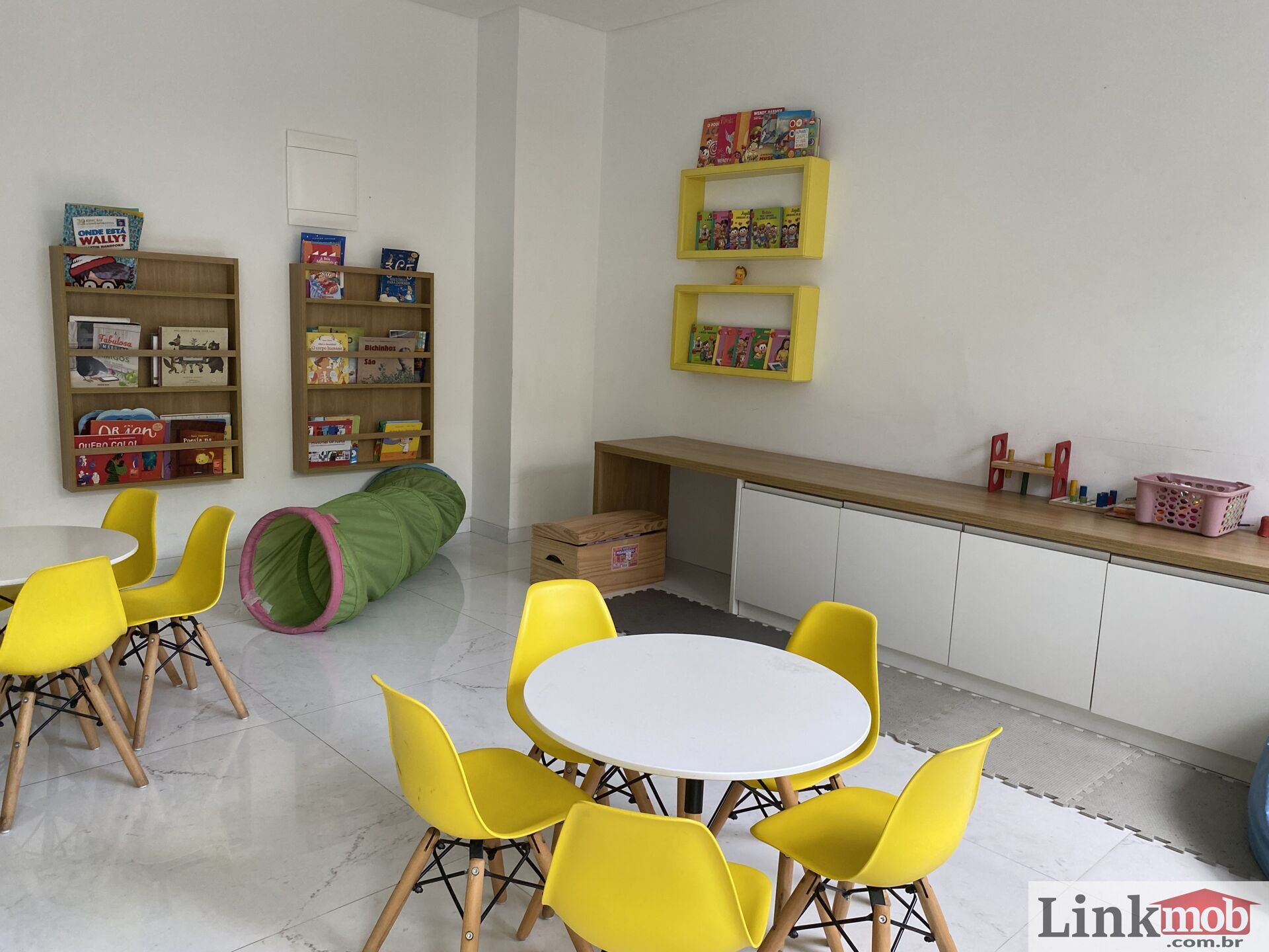 Apartamento à venda com 2 quartos, 72m² - Foto 77