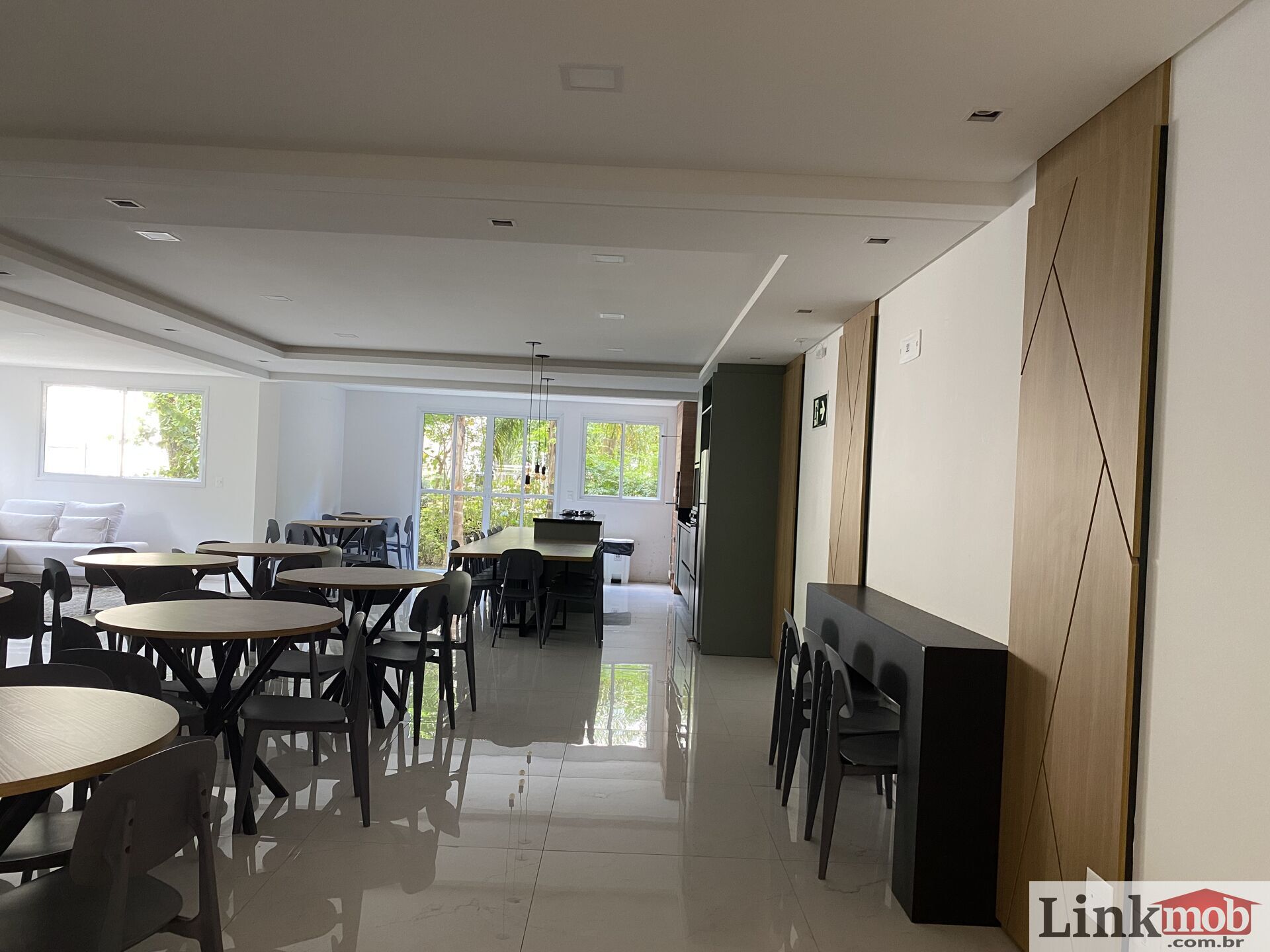 Apartamento à venda com 2 quartos, 72m² - Foto 75