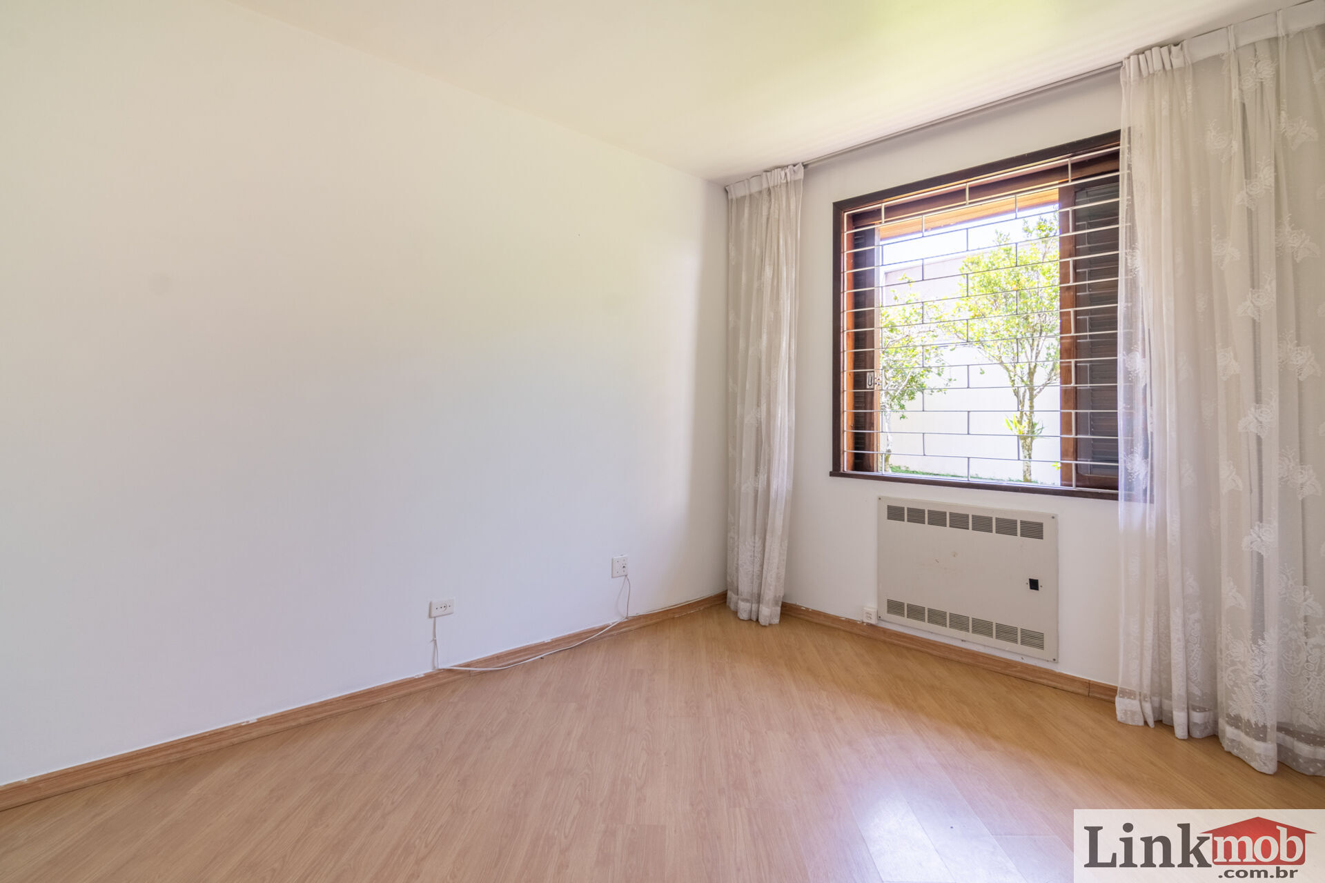 Casa à venda com 4 quartos, 377m² - Foto 15