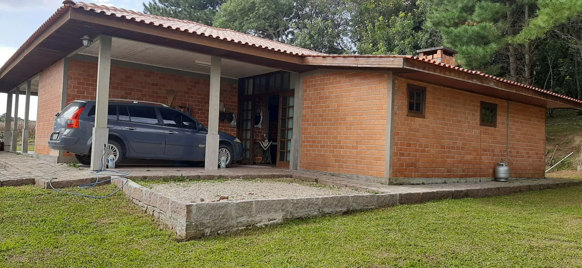 Fazenda à venda com 3 quartos, 167m² - Foto 1