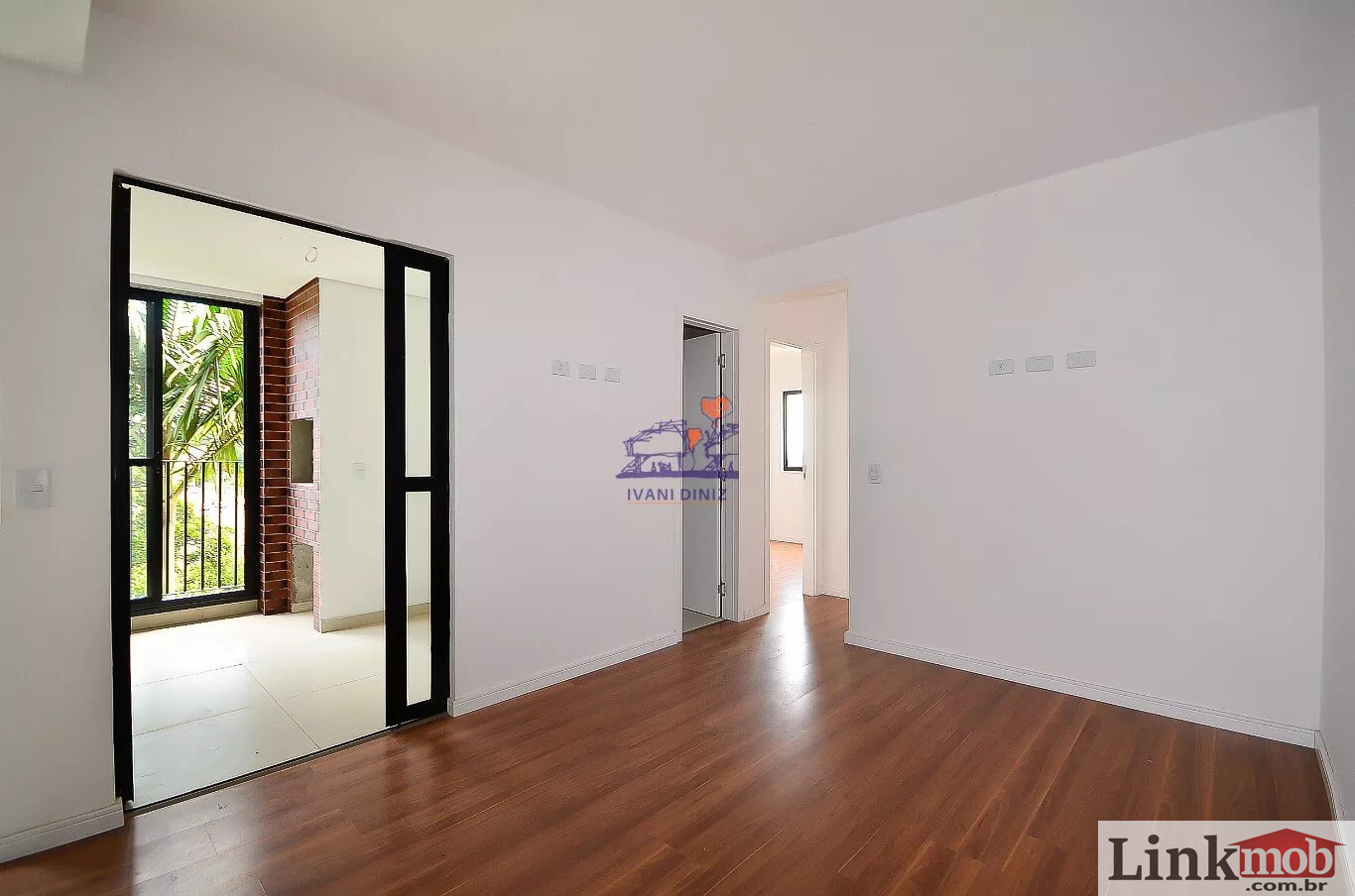 Apartamento à venda com 2 quartos, 63m² - Foto 9