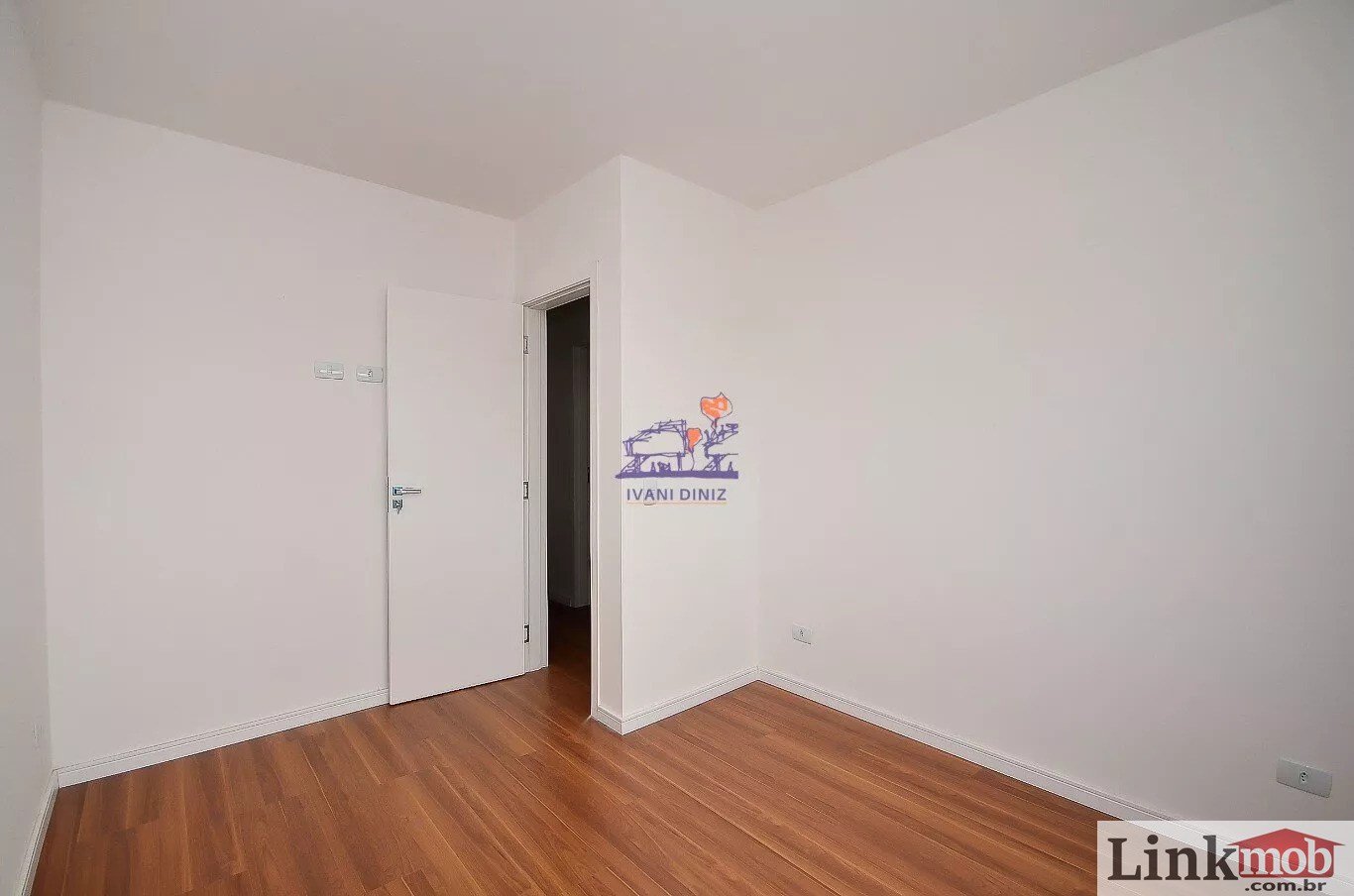 Apartamento à venda com 2 quartos, 63m² - Foto 29