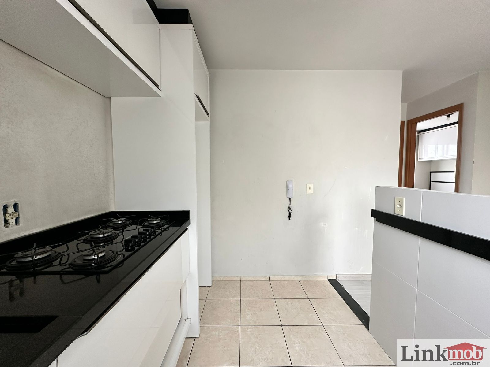 Apartamento à venda com 2 quartos, 40m² - Foto 18