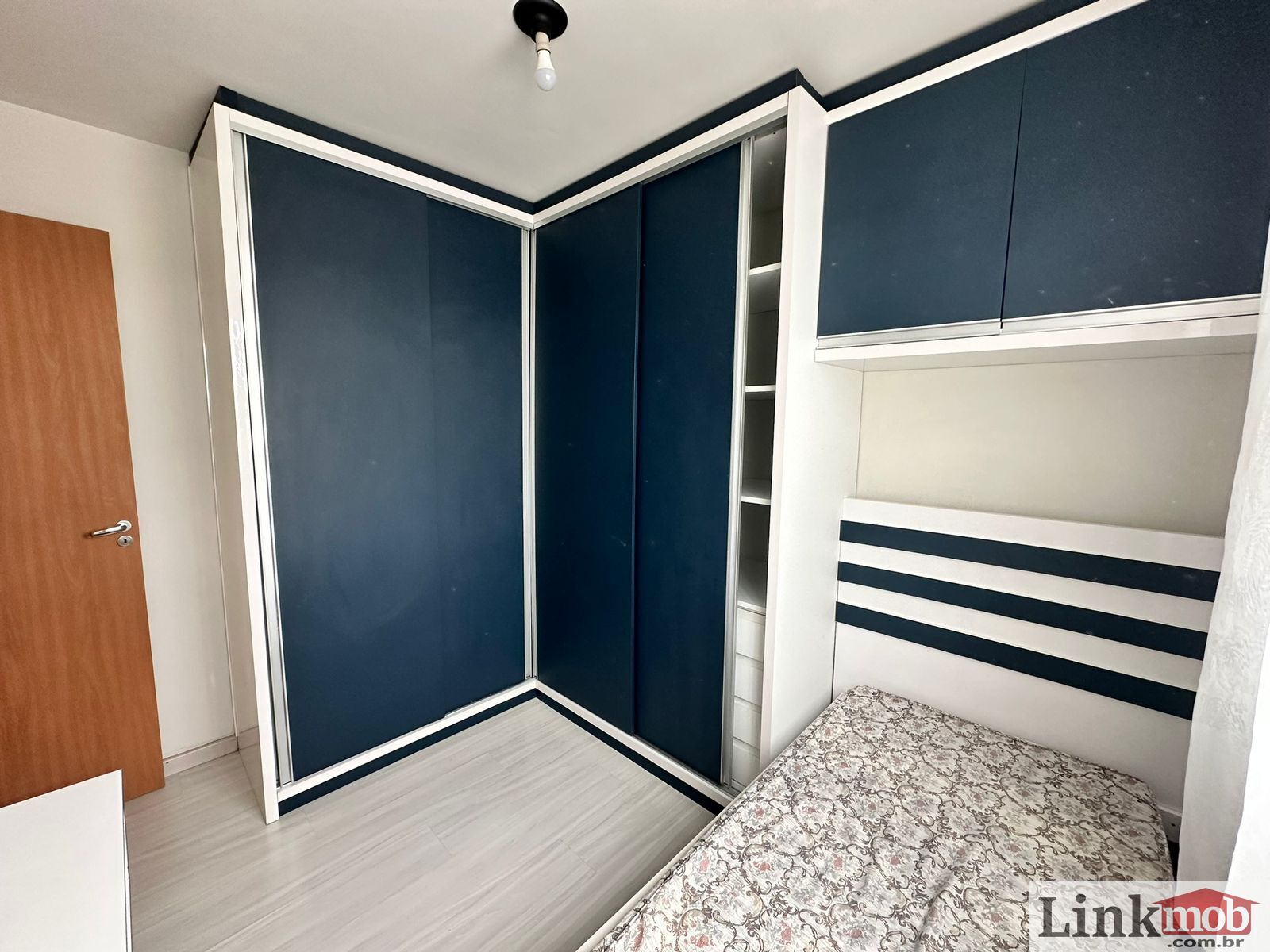 Apartamento à venda com 2 quartos, 40m² - Foto 20