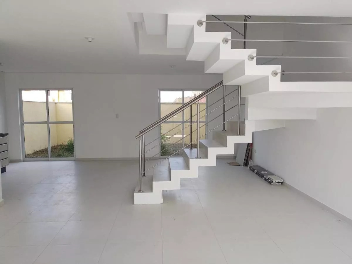 Casa de Condomínio à venda com 3 quartos, 125m² - Foto 3