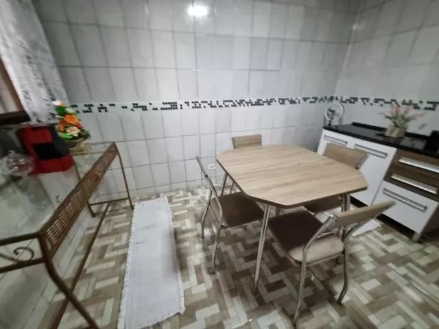 Casa à venda com 3 quartos, 82m² - Foto 14