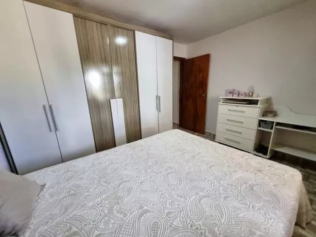 Casa à venda com 3 quartos, 82m² - Foto 27