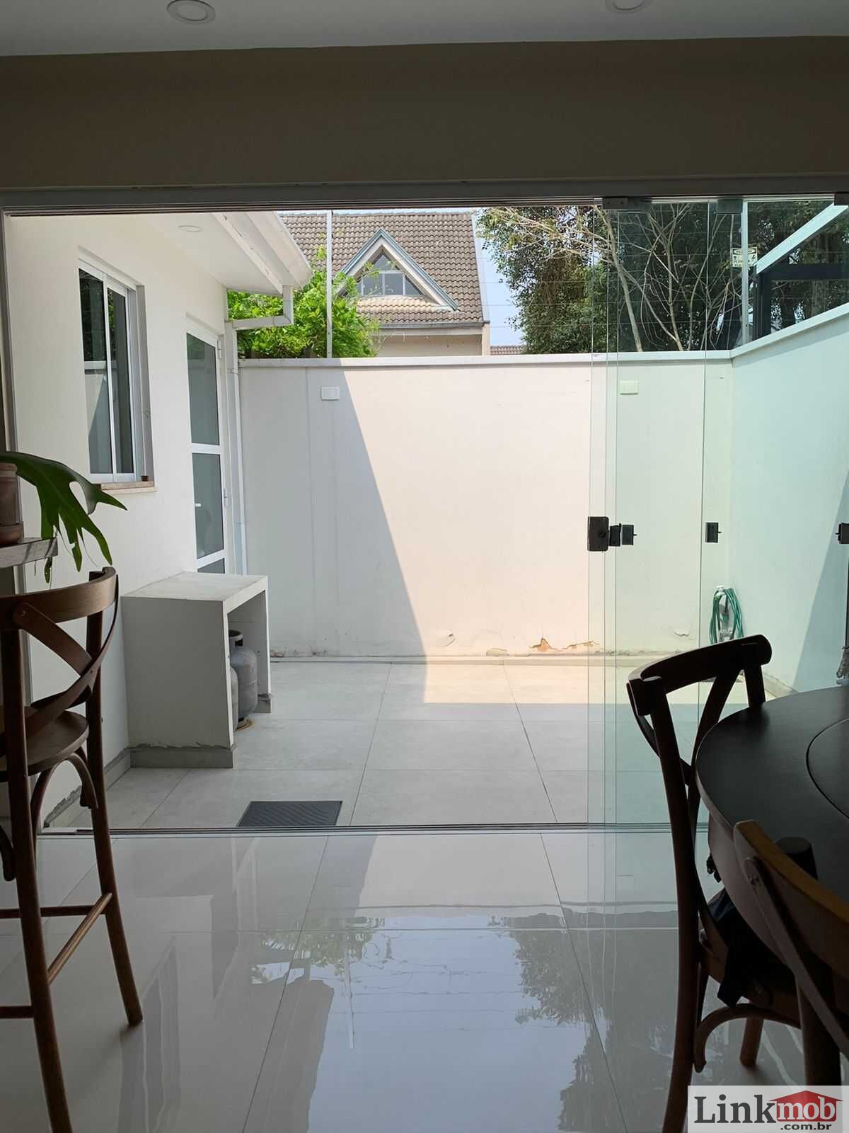 Casa de Condomínio à venda com 4 quartos, 180m² - Foto 18