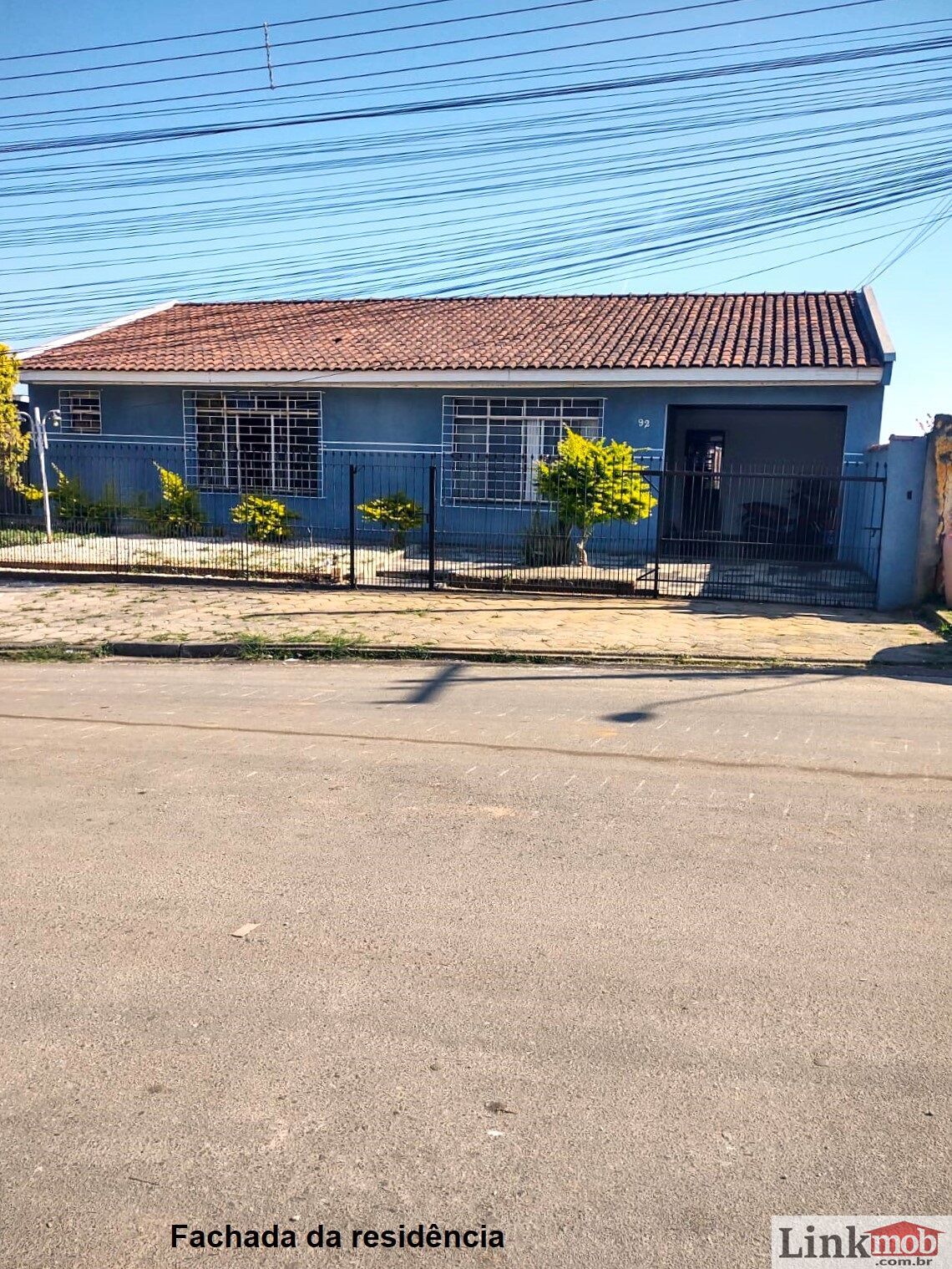 Casa à venda com 2 quartos, 350m² - Foto 2