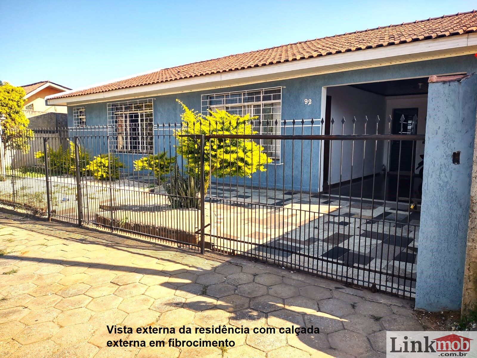 Casa à venda com 2 quartos, 350m² - Foto 4