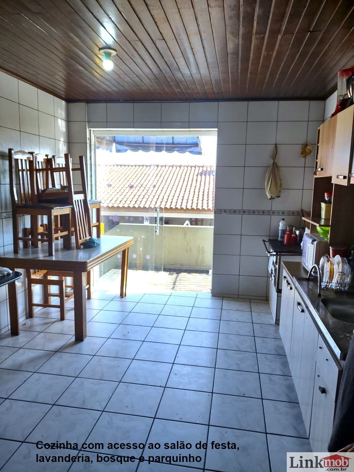 Casa à venda com 2 quartos, 350m² - Foto 22