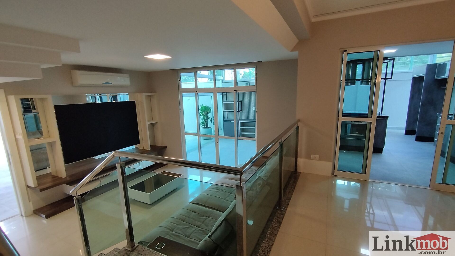 Sobrado à venda com 4 quartos, 345m² - Foto 5