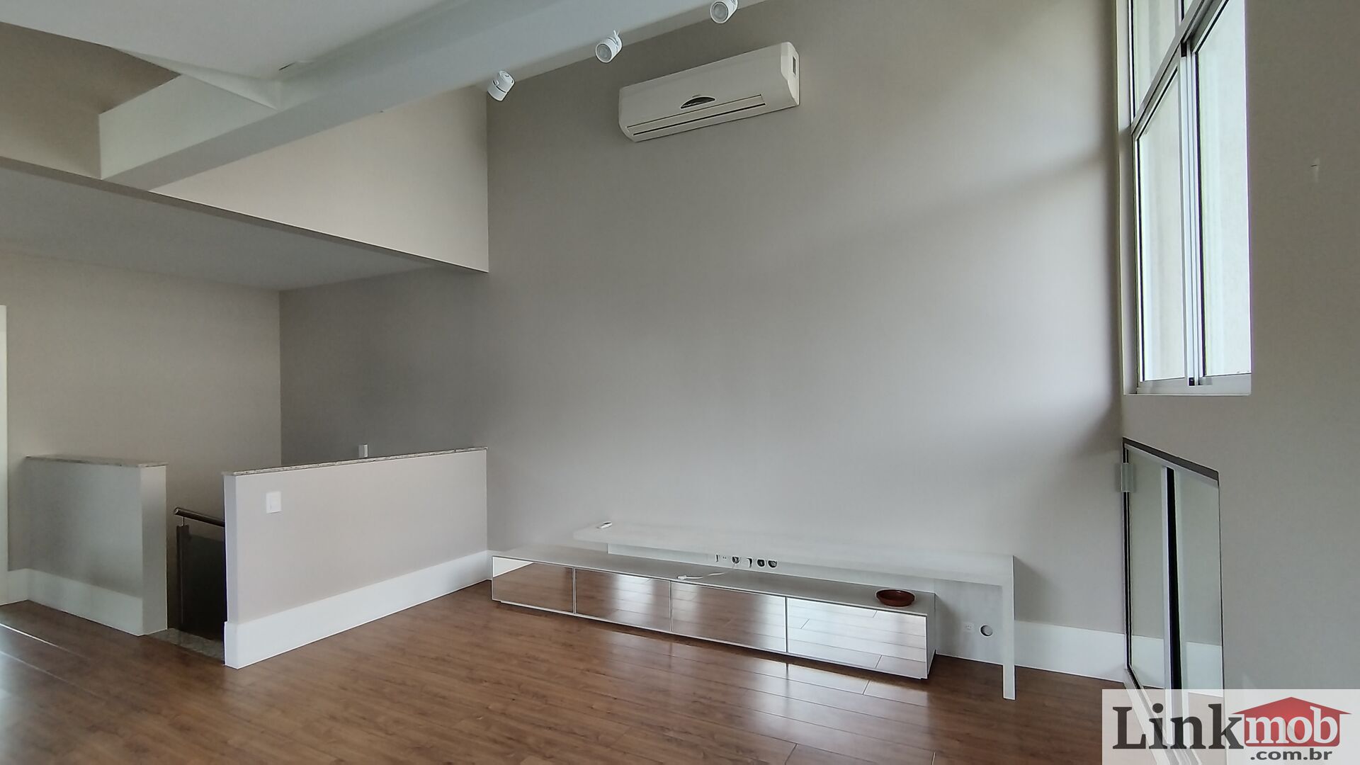 Sobrado à venda com 4 quartos, 345m² - Foto 31