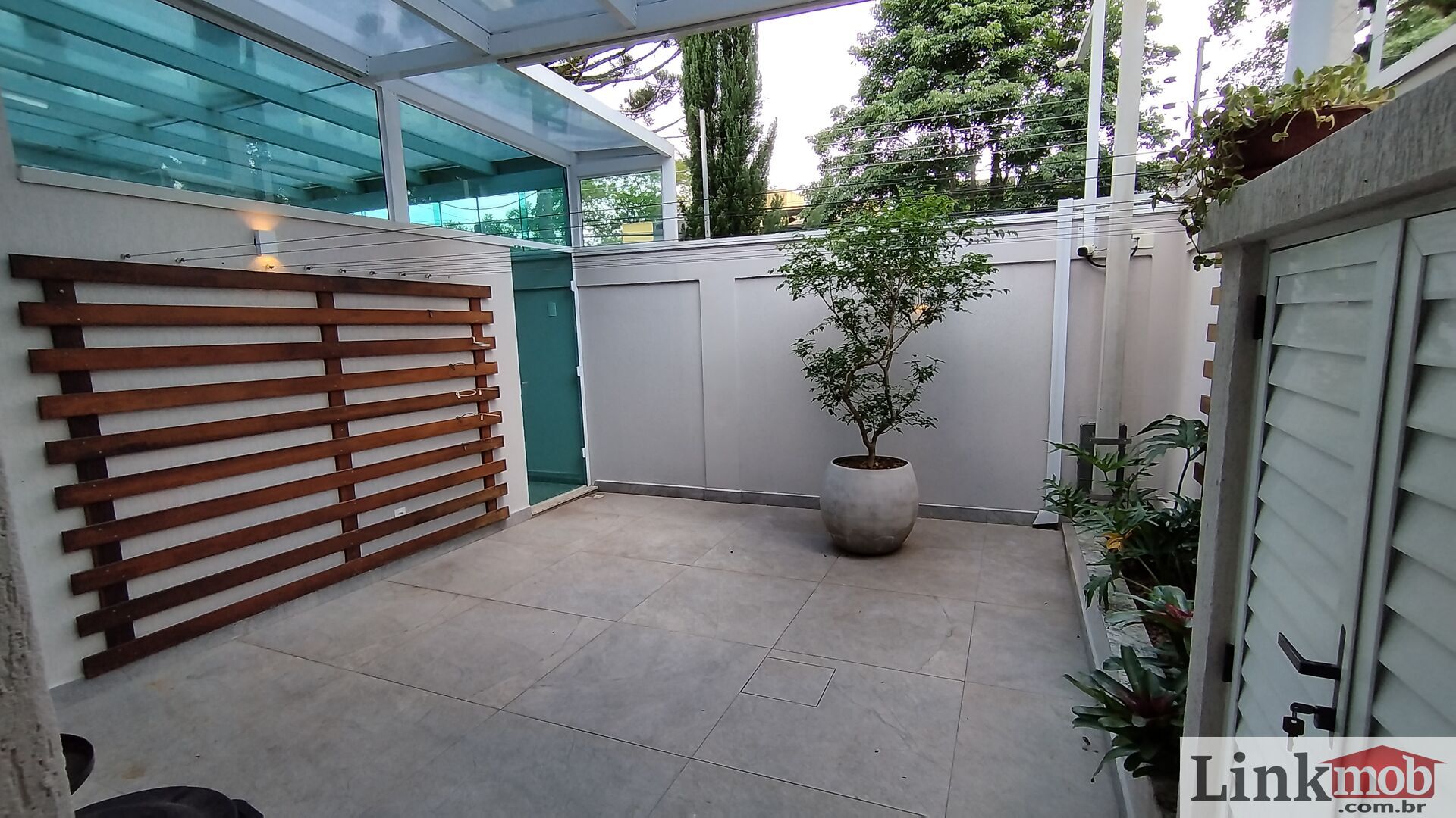 Sobrado à venda com 4 quartos, 345m² - Foto 12