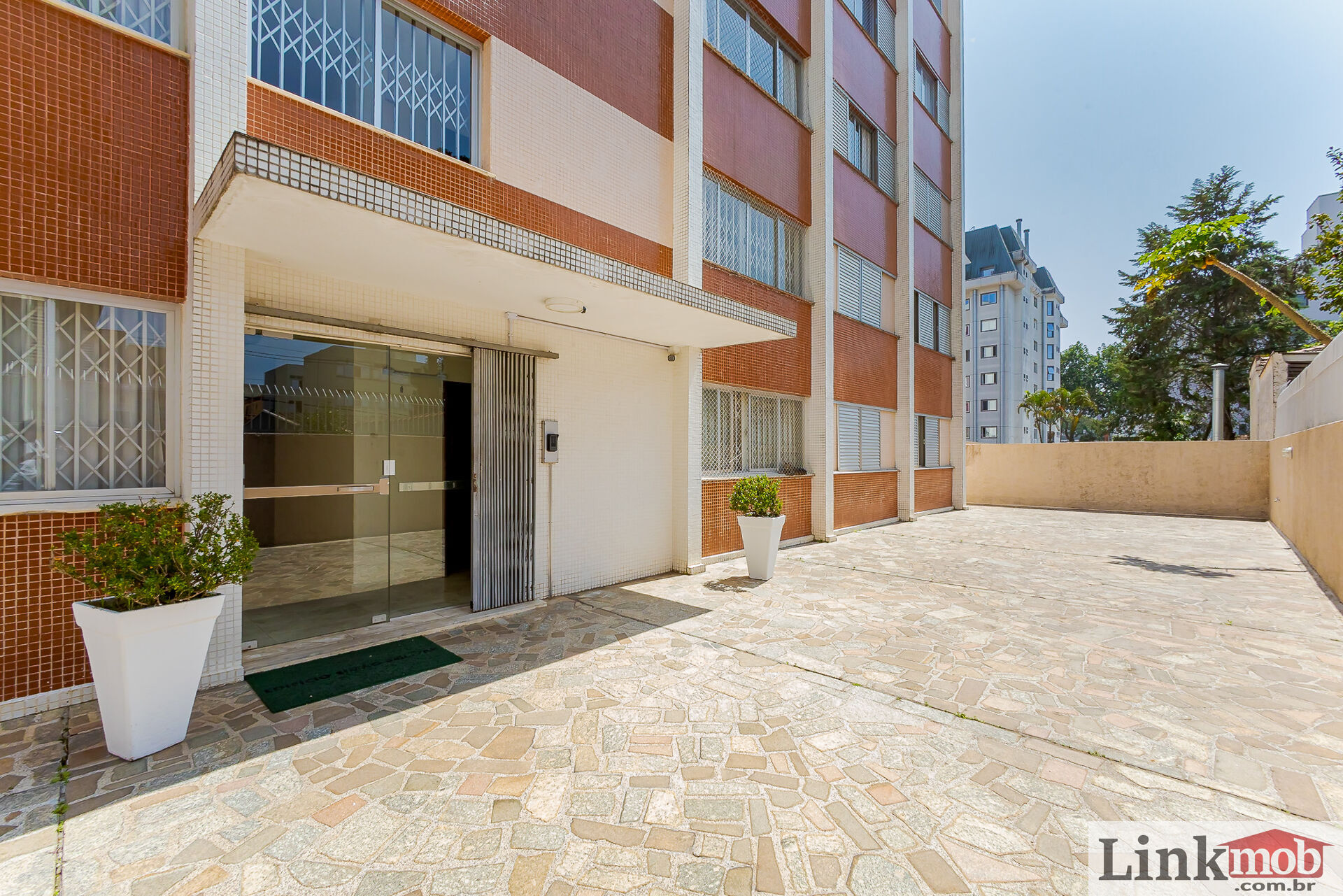 Apartamento à venda com 3 quartos, 125m² - Foto 4