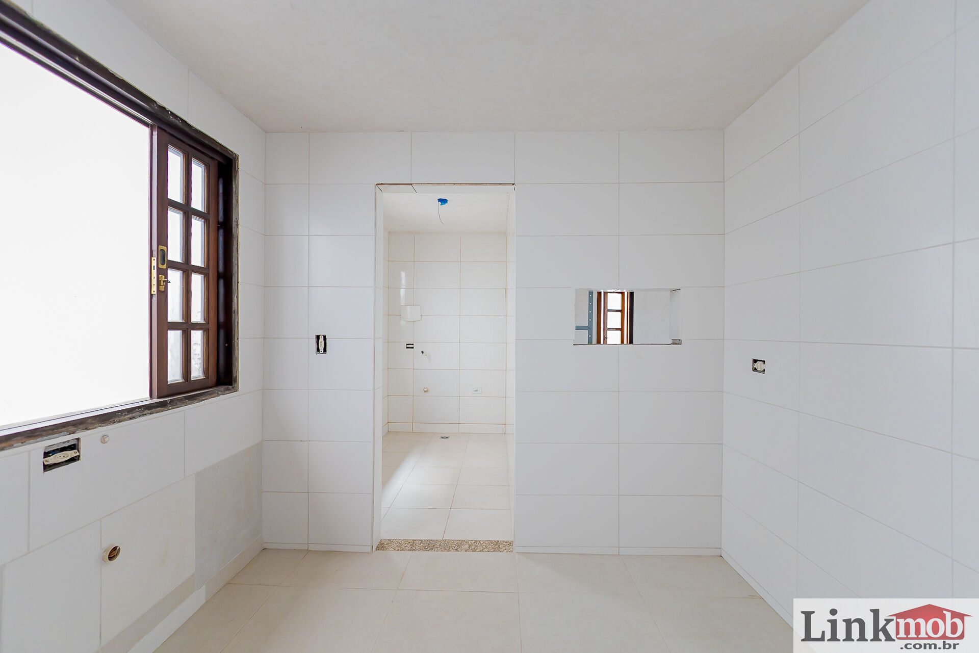 Sobrado à venda com 6 quartos, 219m² - Foto 42