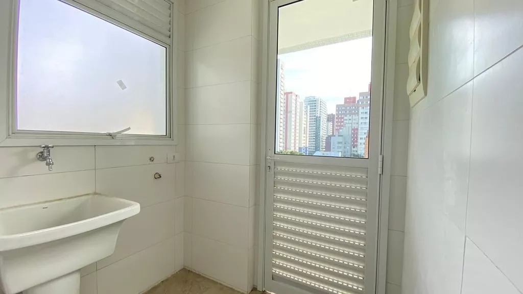 Apartamento à venda com 3 quartos, 95m² - Foto 23