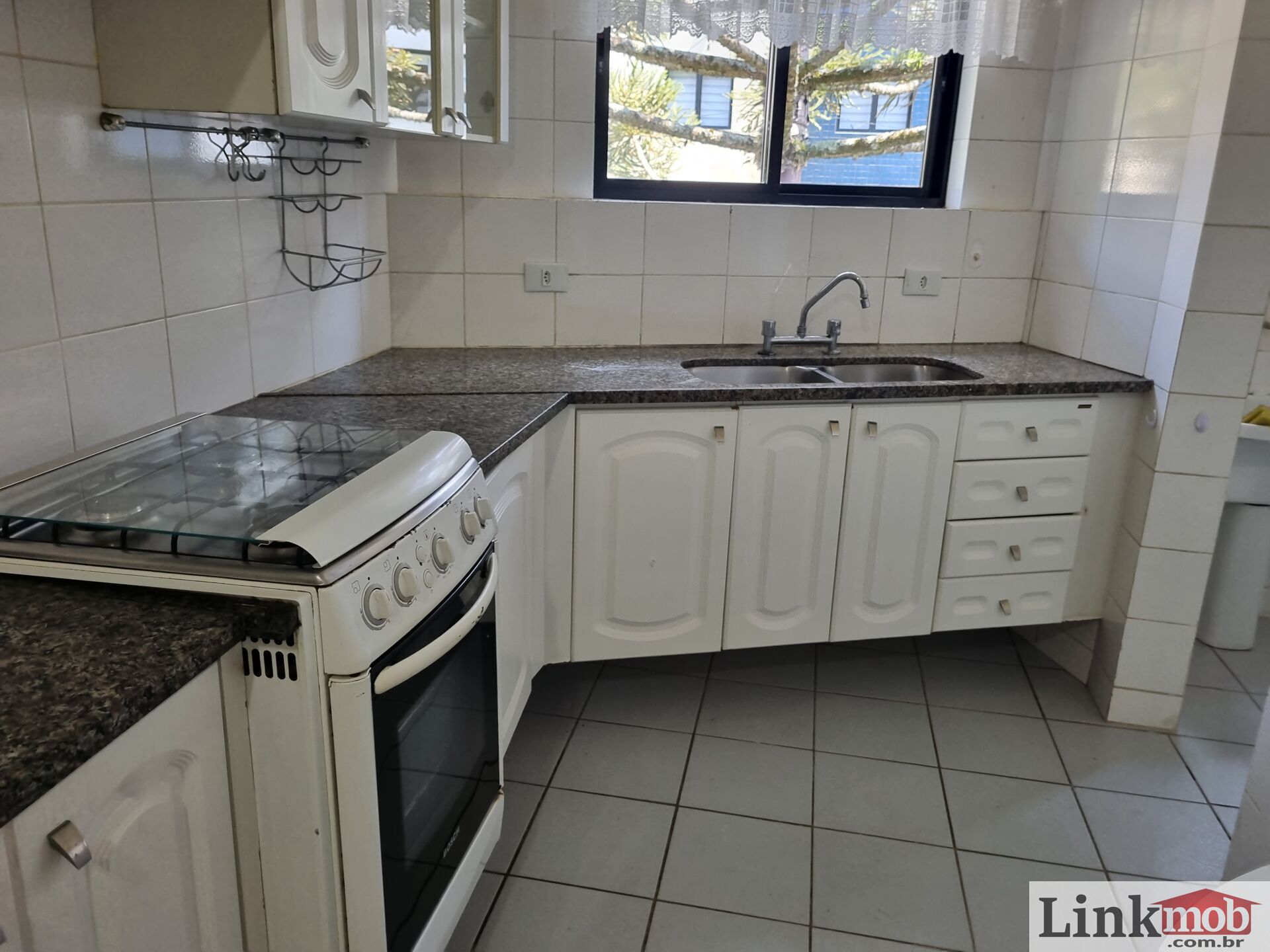 Apartamento à venda com 3 quartos, 98m² - Foto 23