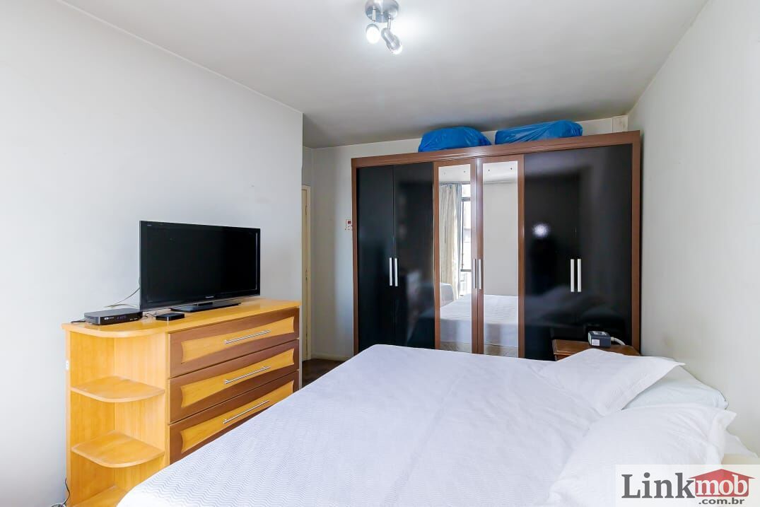 Apartamento à venda com 3 quartos, 116m² - Foto 18