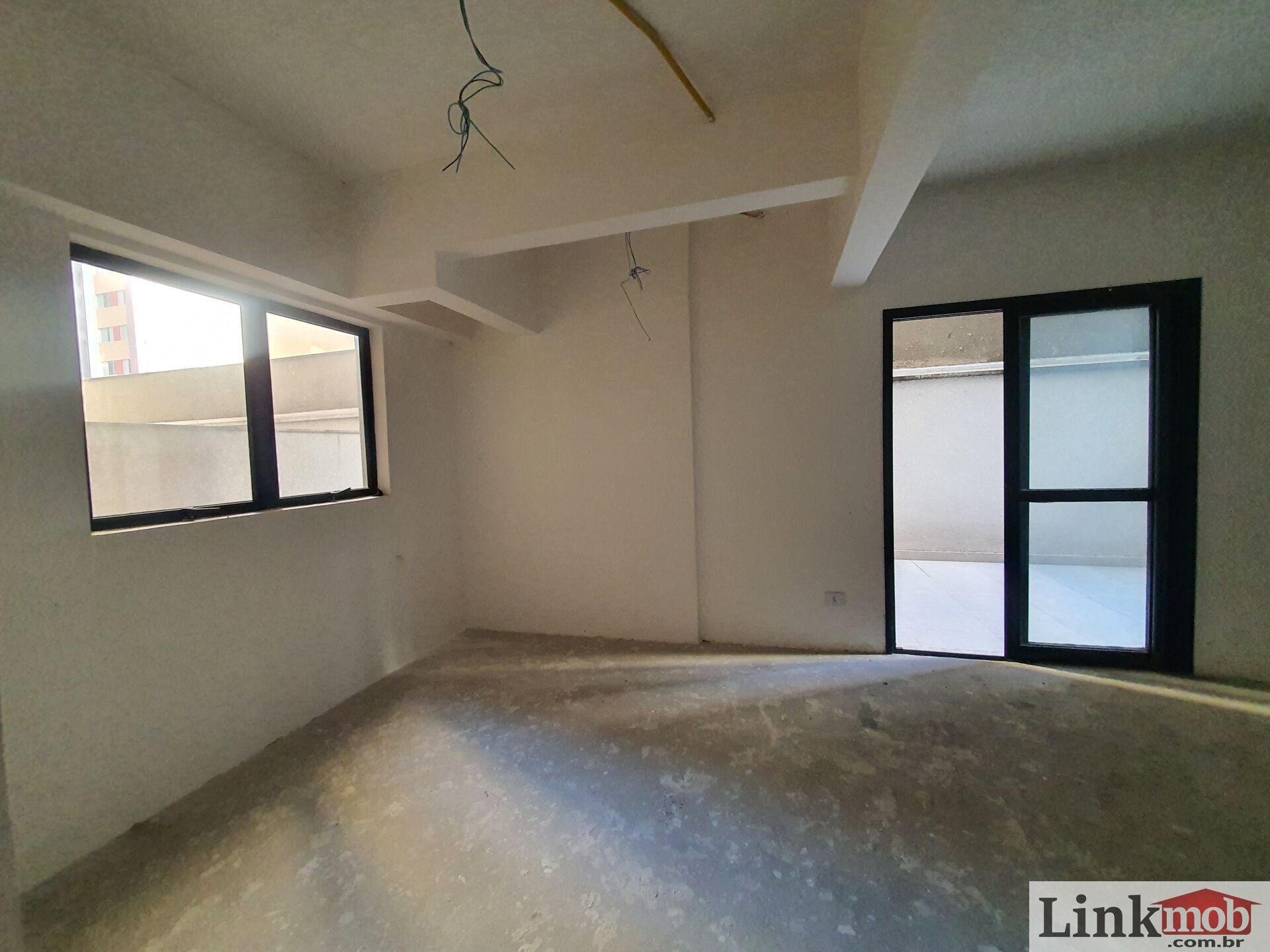 Conjunto Comercial-Sala para alugar com 1 quarto, 64m² - Foto 4