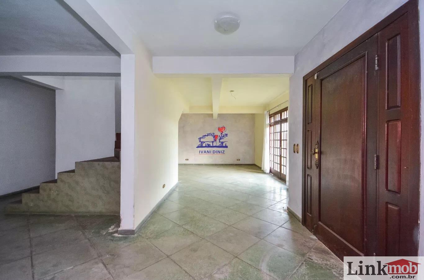 Casa à venda com 4 quartos, 200m² - Foto 8