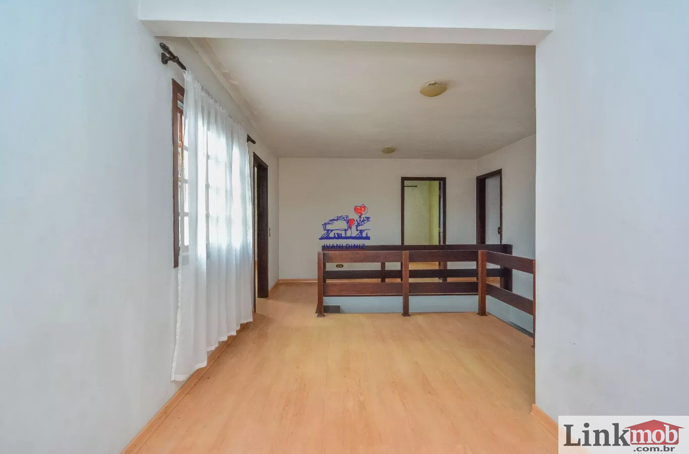 Casa à venda com 4 quartos, 200m² - Foto 30