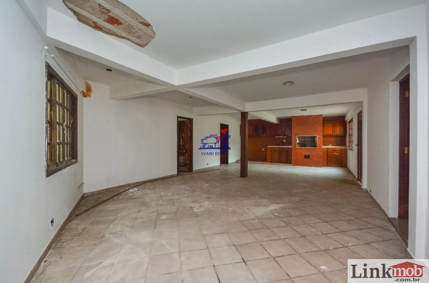 Casa à venda com 4 quartos, 200m² - Foto 20