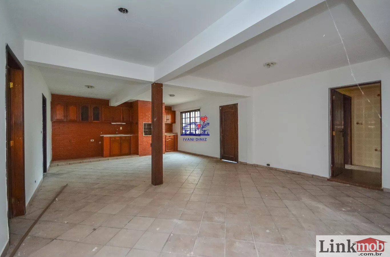 Casa à venda com 4 quartos, 200m² - Foto 21